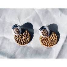 Load image into Gallery viewer, Pineapple Rattan Woven Earrings
